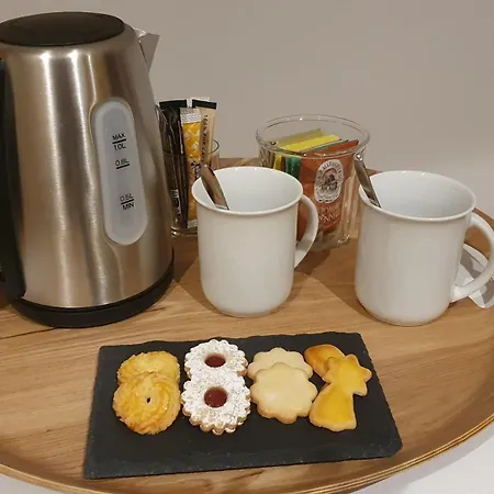 La Maison D'enfance לינה וארוחת בוקר